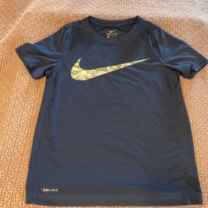 Nike dry fit navy blue athletic shirt